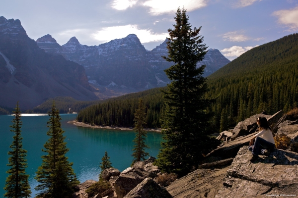 LAKE LOUISE INN